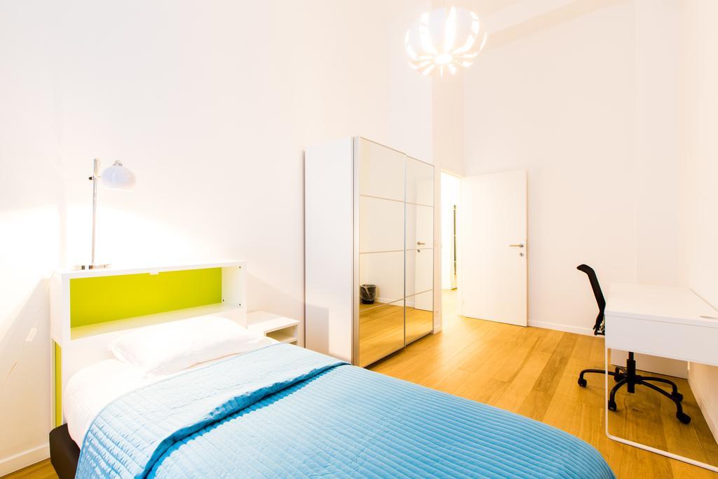 Grand Apartment